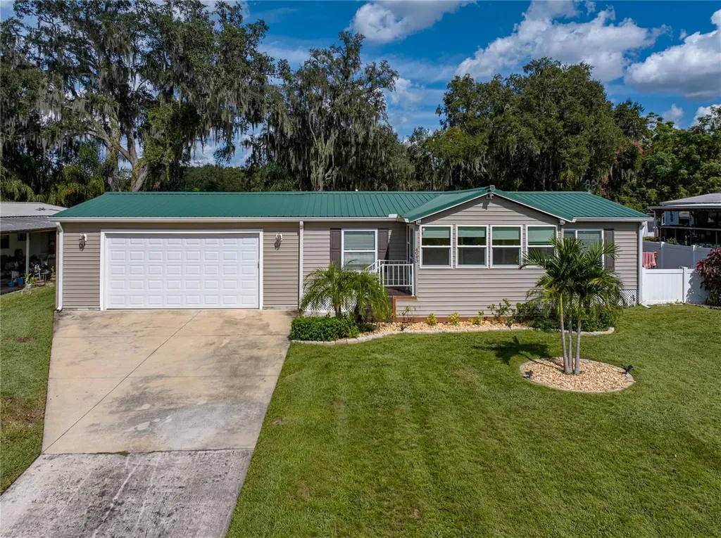 4943 Rollinglen Loop E Lakeland FL 33810