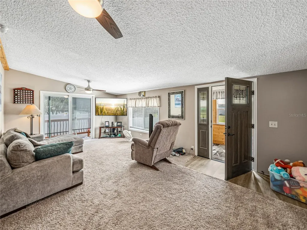 4943 Rollinglen Loop E Lakeland FL 33810