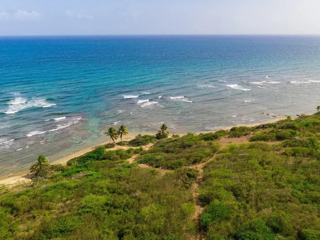 3 La Hueca Vieques PR 00765