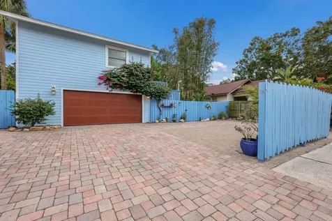 724 N Orange Avenue Sarasota FL 34236