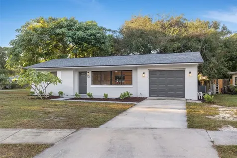 526 61st Avenue NE St Petersburg FL 33703