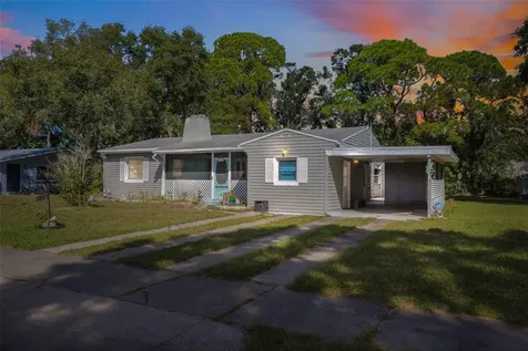 2506 15th Avenue W Bradenton FL 34205