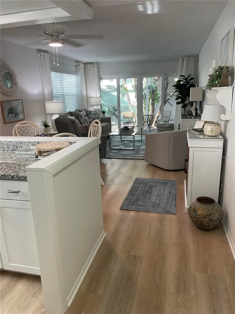 333 The Esplanade N Venice FL 34285