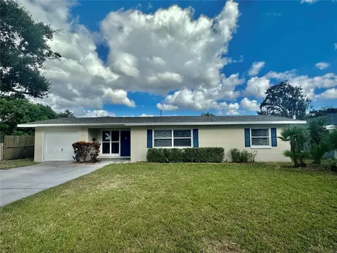 675 Avenue F SE Winter Haven FL 33880