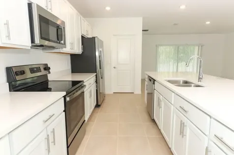 160 Citrine Loop Kissimmee FL 34758