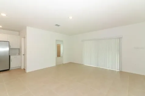 160 Citrine Loop Kissimmee FL 34758