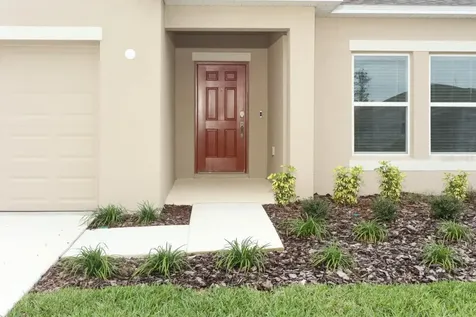160 Citrine Loop Kissimmee FL 34758
