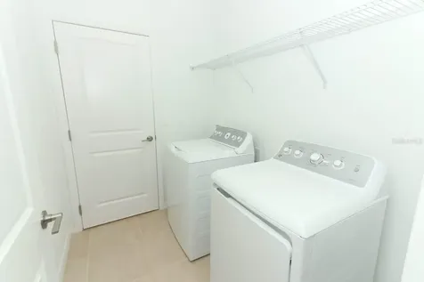 160 Citrine Loop Kissimmee FL 34758