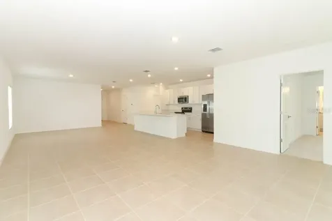 160 Citrine Loop Kissimmee FL 34758