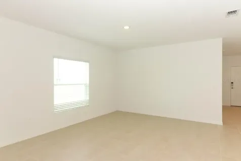 160 Citrine Loop Kissimmee FL 34758