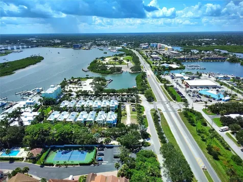 102 Desoto Drive New Smyrna Beach FL 32169