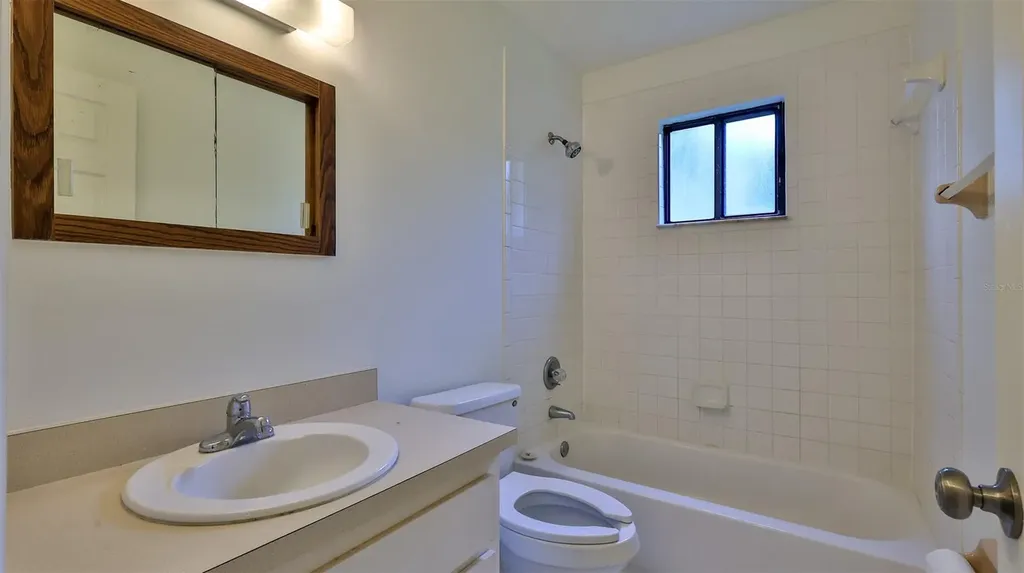 2801 Nordman Avenue New Smyrna Beach FL 32168