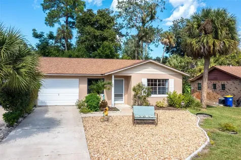 17 Pelican Drive Edgewater FL 32141