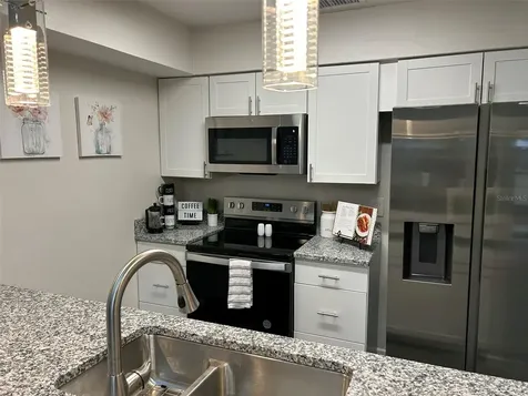 2832 Hunt Club Lane Orlando FL 32826