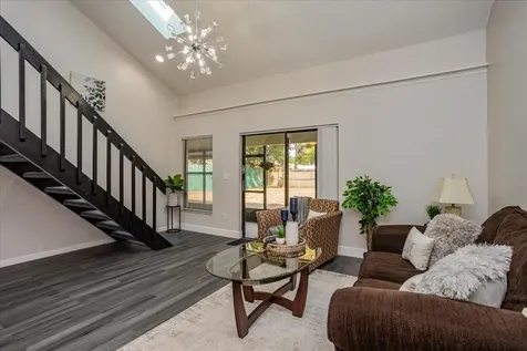 2832 Hunt Club Lane Orlando FL 32826