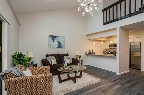 2832 Hunt Club Lane Orlando FL 32826