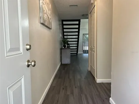 2832 Hunt Club Lane Orlando FL 32826