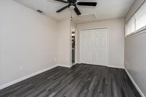 2832 Hunt Club Lane Orlando FL 32826