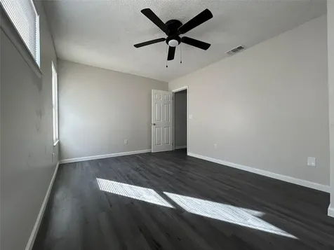 2832 Hunt Club Lane Orlando FL 32826