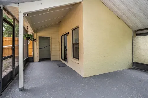 2832 Hunt Club Lane Orlando FL 32826