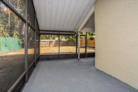 2832 Hunt Club Lane Orlando FL 32826