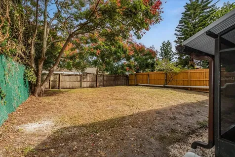2832 Hunt Club Lane Orlando FL 32826