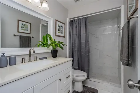2832 Hunt Club Lane Orlando FL 32826