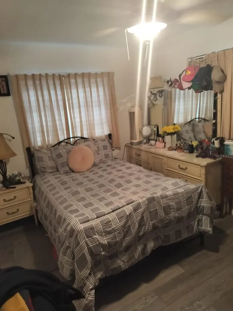 5201 E 17th Avenue Tampa FL 33619