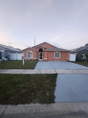 1005 Golfside Court Kissimmee FL 34741