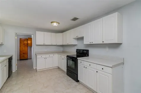 2560 Clinton Drive NE Palm Bay FL 32905