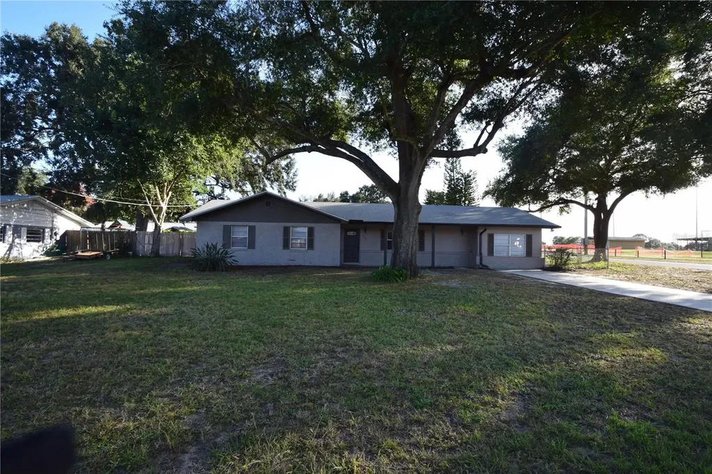 505 E Cummings Street Lake Alfred FL 33850