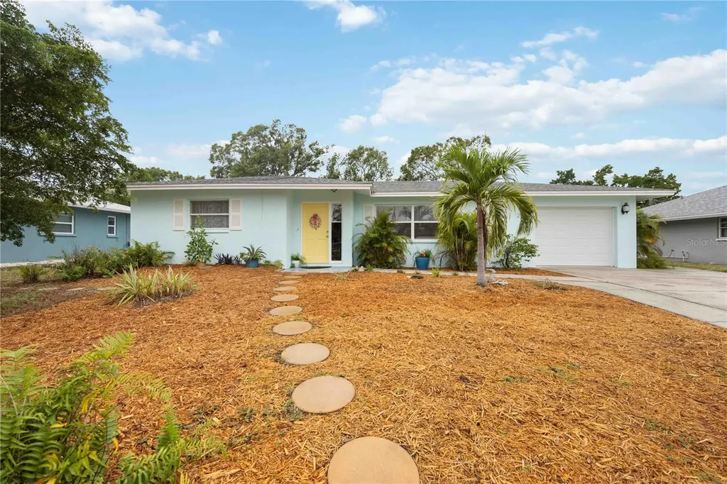 213 Alsace Avenue Venice FL 34293