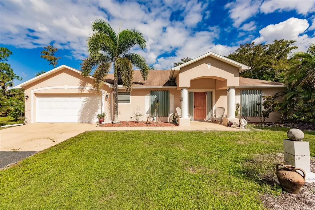 790 17th Street NW Naples FL 34120
