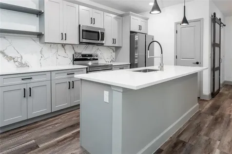 2242 Fernwood Street Deltona FL 32738