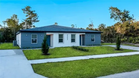 2242 Fernwood Street Deltona FL 32738