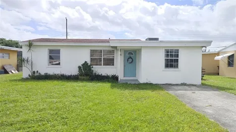 3113 Scanlan Avenue Lake Worth FL 33461