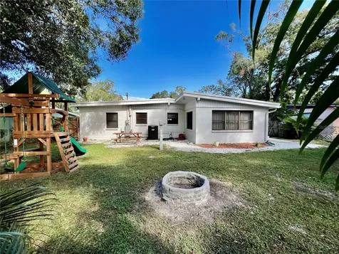 2011 E Clinton Street Tampa FL 33610