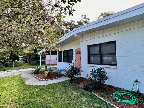 2011 E Clinton Street Tampa FL 33610