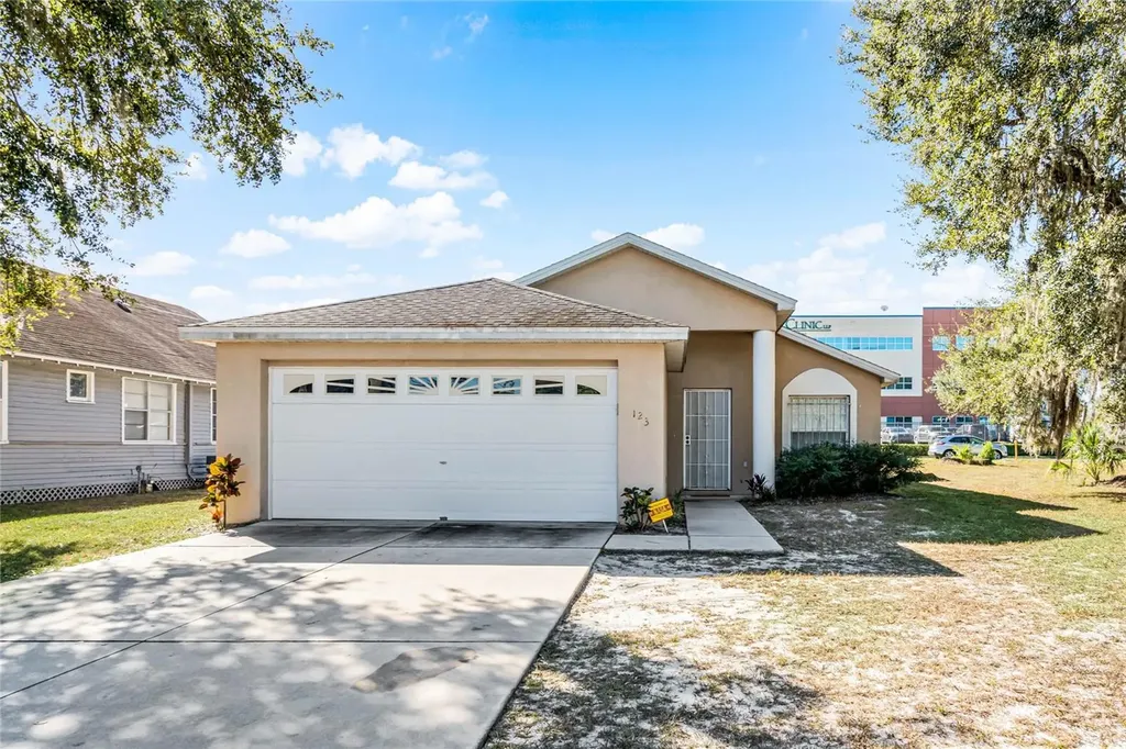 123 Tuscarora Street Lakeland FL 33805