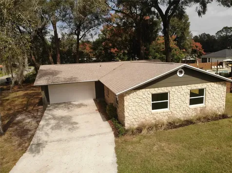 1095 Taylor Road W Deland FL 32720