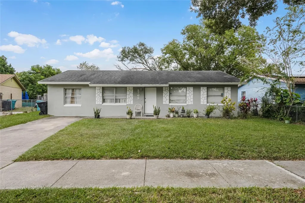 2769 Messina Avenue Orlando FL 32811