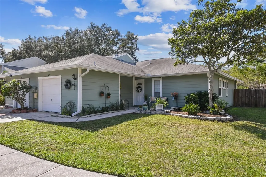 4554 Cedarwood Village Drive Tampa FL 33624