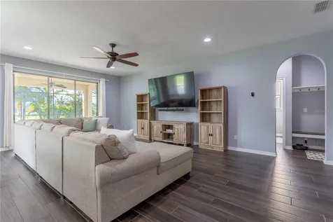 1232 Gatewood Avenue Minneola FL 34715