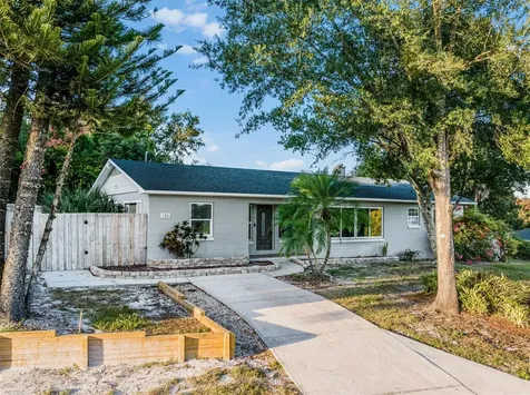 130 Sunrise Boulevard Debary FL 32713