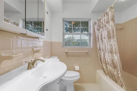 130 Sunrise Boulevard Debary FL 32713