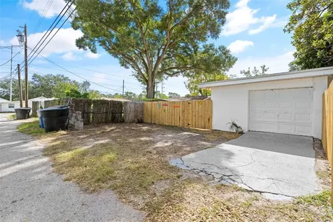 2827 36th Avenue N St Petersburg FL 33713