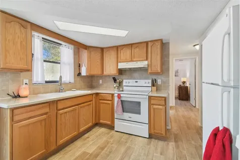 9035 Hunt Club Lane Port Richey FL 34668