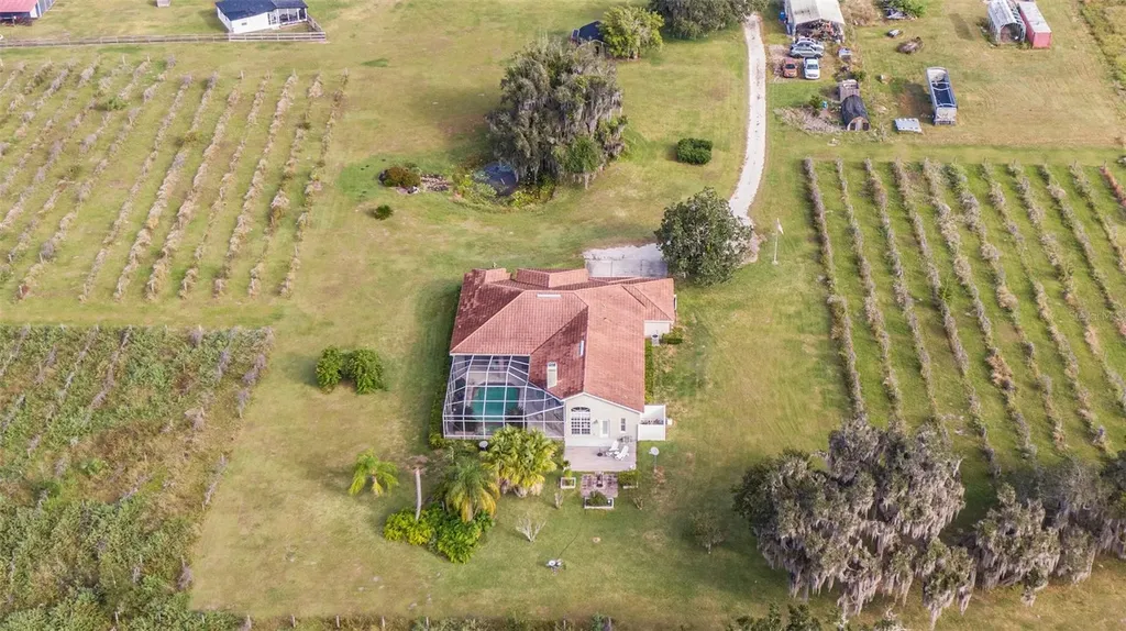 331 Lewis Road Lithia FL 33547