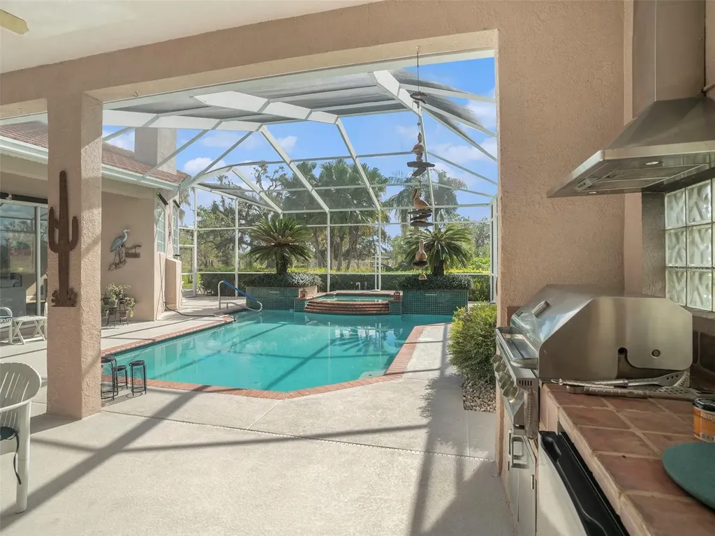 331 Lewis Road Lithia FL 33547