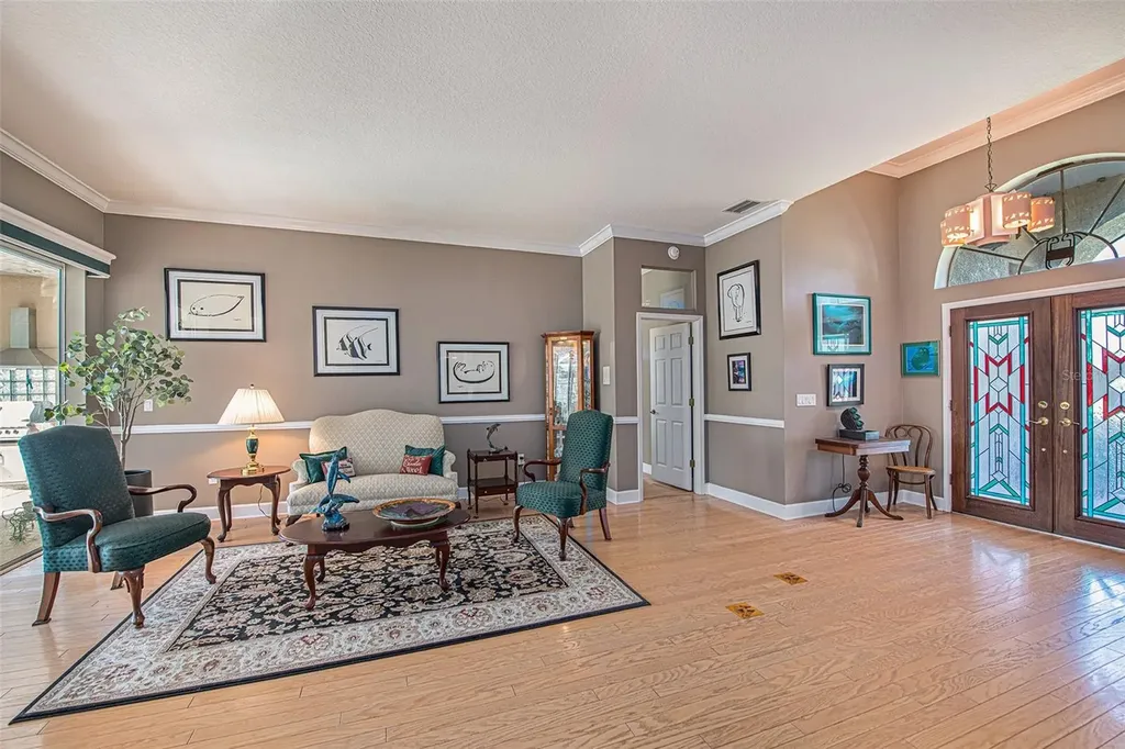 331 Lewis Road Lithia FL 33547